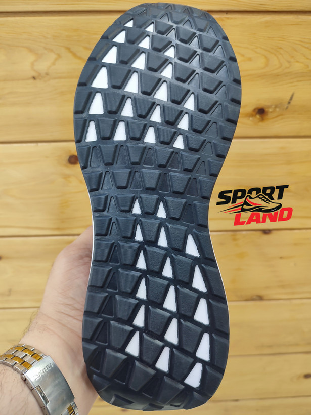 کتونی مردانهadidasمدلcloudfoamبا اصالت وشیک